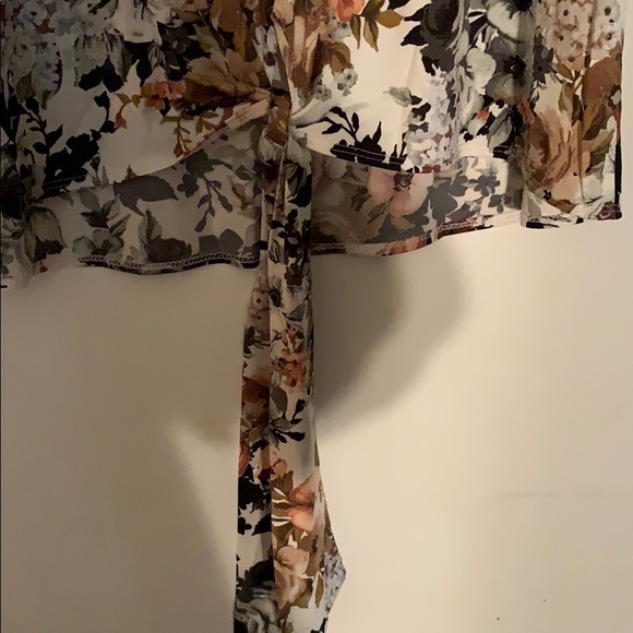 Top - Picture 5 of 5